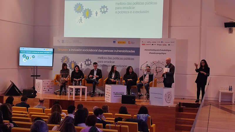 Simposio A Inclusión sociolaboral das persoas vulnerabilizadas de EAPN Galicia en Santiago de Compostela